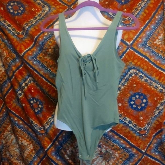 Heart & Hips Green Lace Up Bodysuit - Picture 1 of 5
